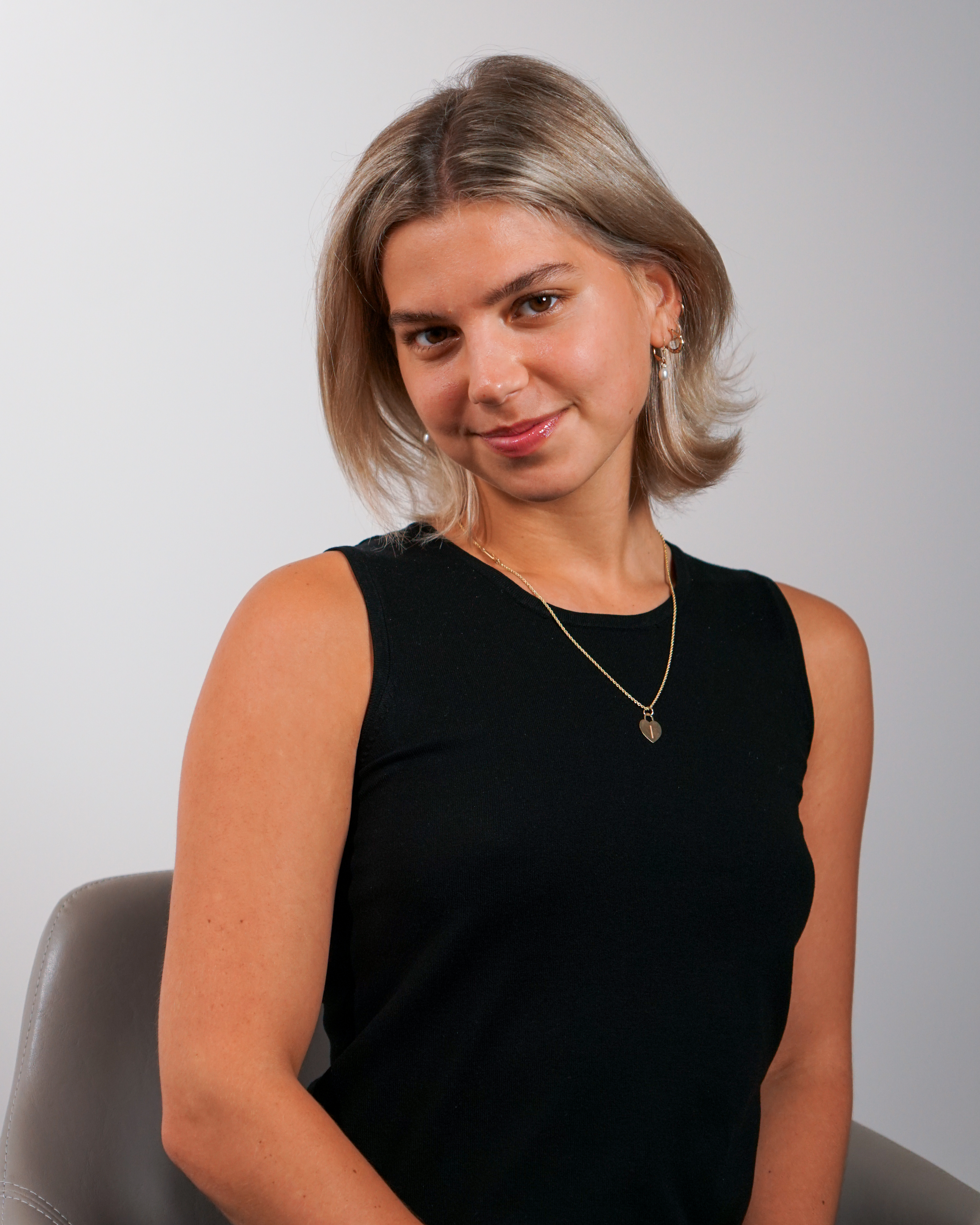 Isobel Bartels, portrait 2